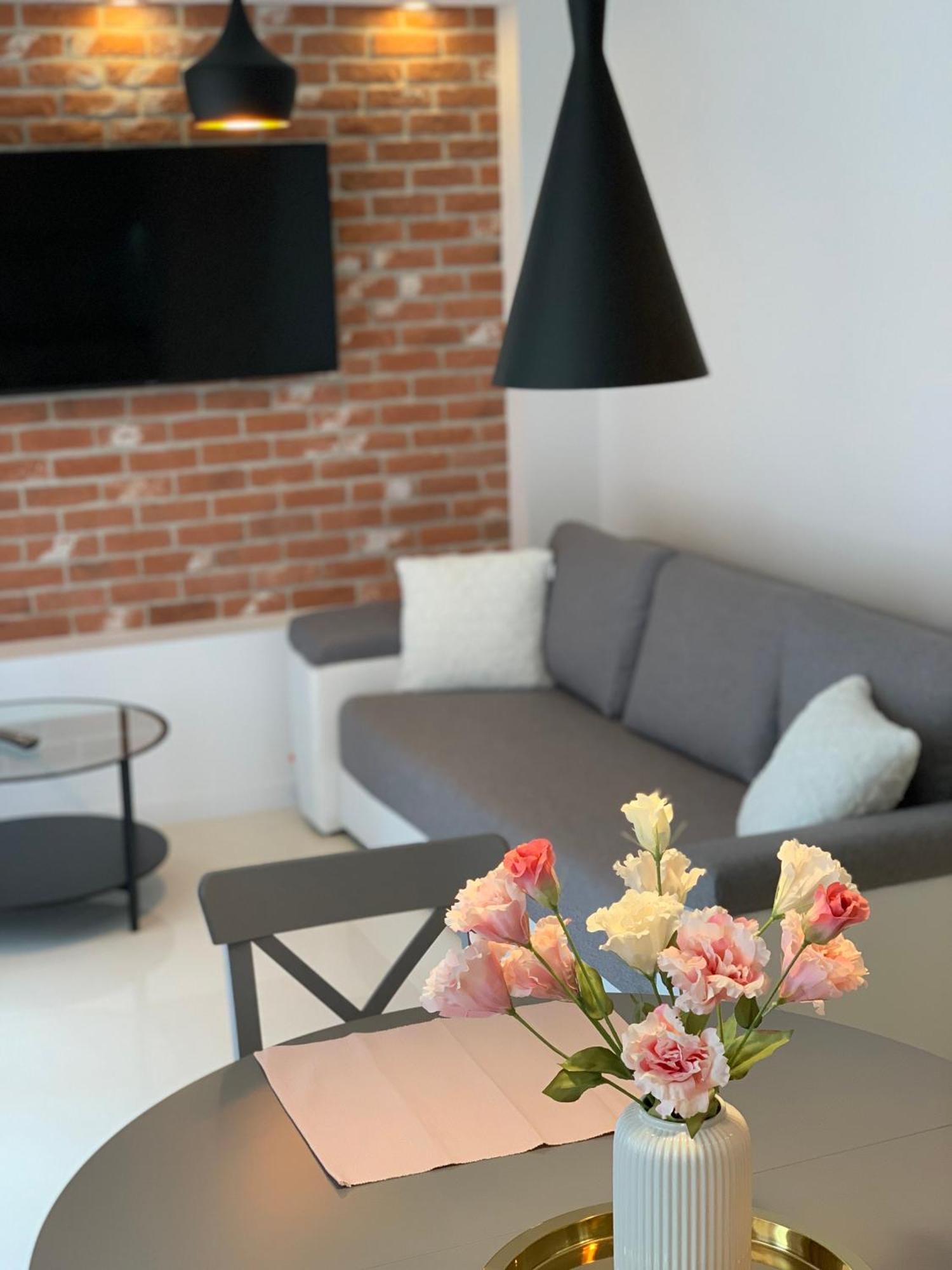 Apartament Zacisze Rose Gold Appartement Malbork Buitenkant foto