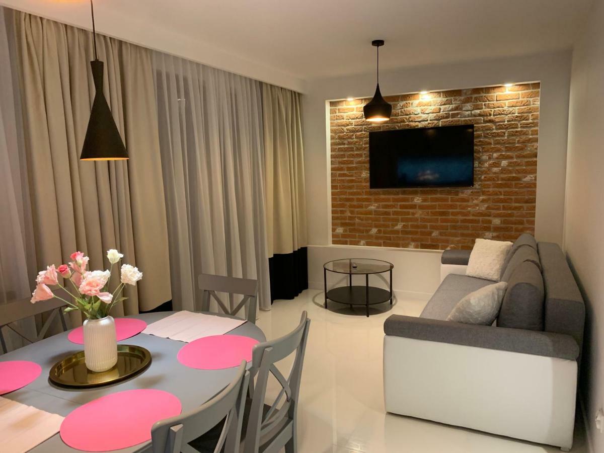 Apartament Zacisze Rose Gold Appartement Malbork Buitenkant foto