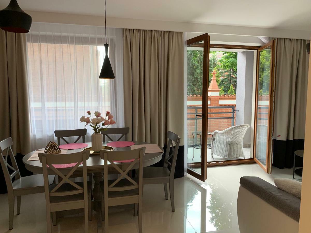 Apartament Zacisze Rose Gold Appartement Malbork Buitenkant foto